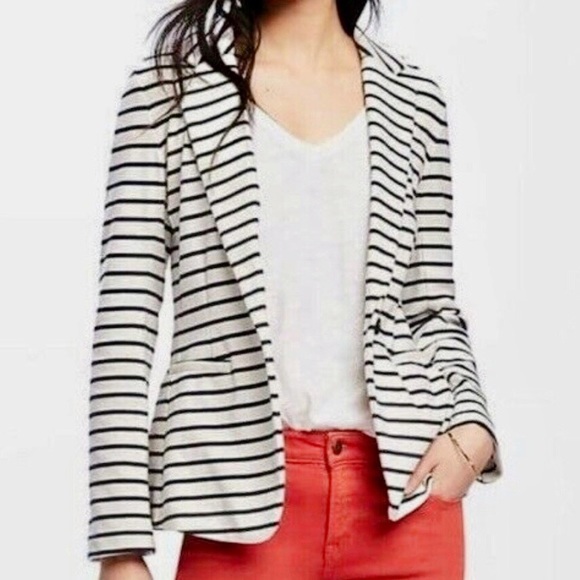 Old Navy Jackets & Blazers - Old Navy Cotton Blazer 🖤🤍